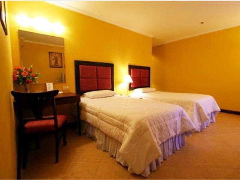 Royal Bellagio Hotel Makati City Zewnętrze zdjęcie
